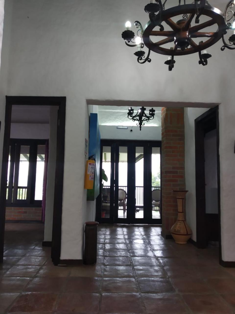 Hotel Villa Isabel Саленто Экстерьер фото